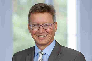 Peter Gumbsch neuer Vorsitzender der Wissenschaftlichen Kommission des Wissenschaftsrats