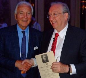 Eberhart Zrenner erhält Ludwig von Sallmann-Preis