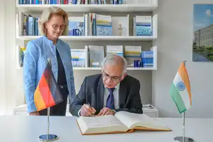 From Science to Policy Advice: Science Diplomacy and the Role of National Academies – Insights from India and Germany
