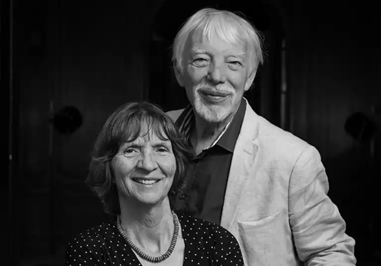 Portrait vom Ehepaar: Literatur- und Kulturwissenschaftlerin Aleida Assmann und Ägyptologe und Kulturwissenschaftler Jan Assmann, beide Preisträger des Friedenspreis des deutschen Buchhandels, DEU, Allemagne, Germany, Deutschland, Berlin, photo © Amél