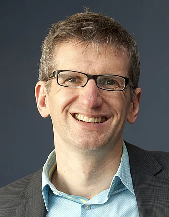 Prof. Dr.-Ing. Chris­tof Paar; Porträt