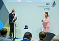 Leopoldina-Präsident Gerald Haug im Gespräch mit mit Melinda French Gates von der Bill & Melinda Gates Foundation, Foto: David Ausserhofer/Sifterverband
