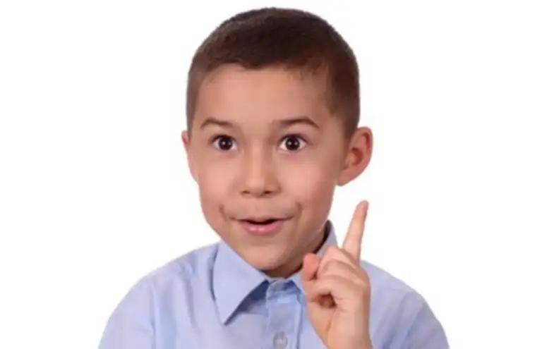 kid pointing up with an ah-ha expression