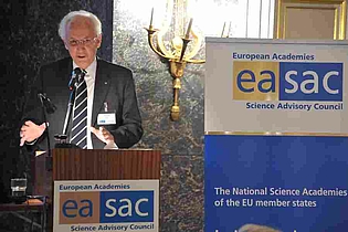 EASAC celebrates its ten-year anniversary