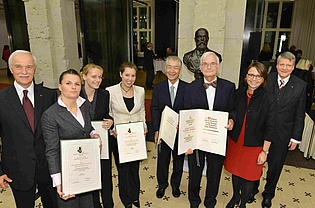 Robert-Koch-Stiftung ehrt Leopoldina-Mitglieder