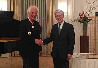 Helmut Schwarz mit hohem japanischen Orden geehrt