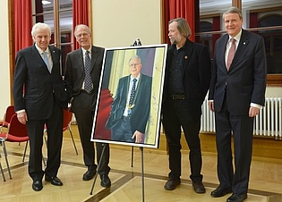 Porträt des Altpräsidenten Professor Volker ter Meulen enthüllt
